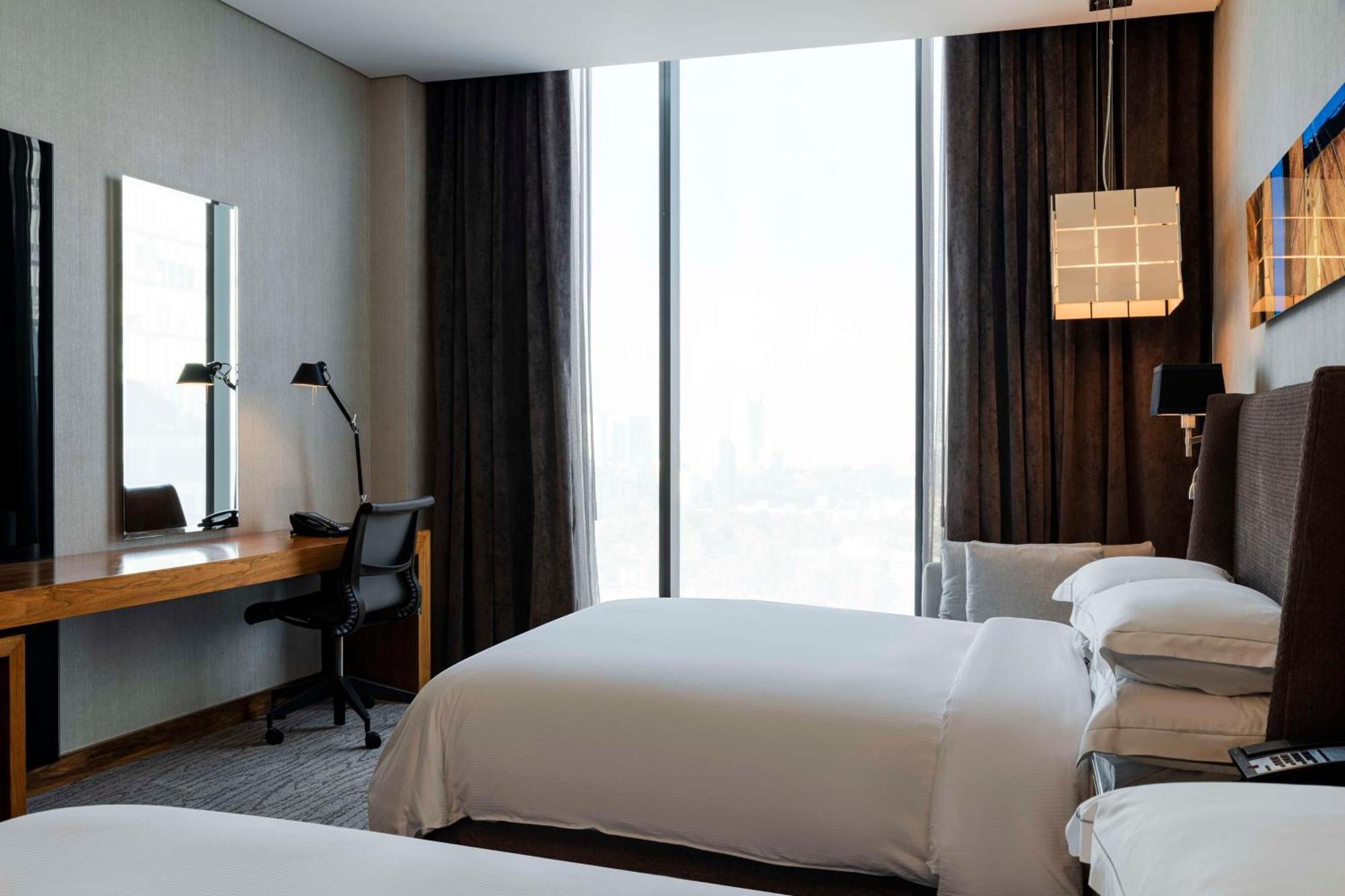 Hotel Hilton Santa Fe 4*